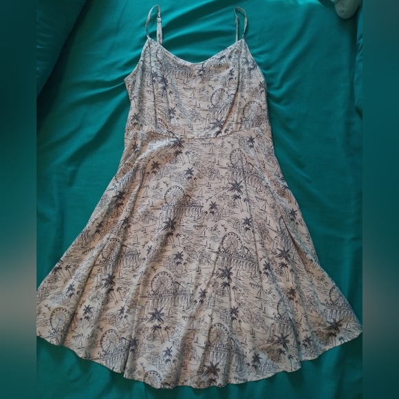 Tropical Print Dress - Picture 1 of 5